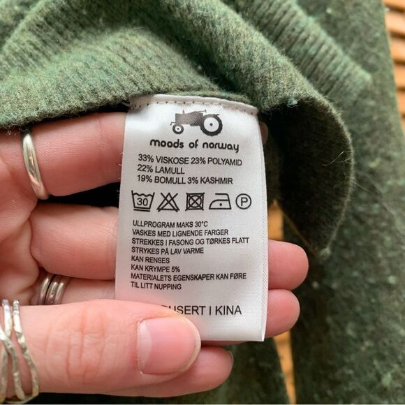 Moods of Norway Sweater Size Medium - Picture 6 of 8